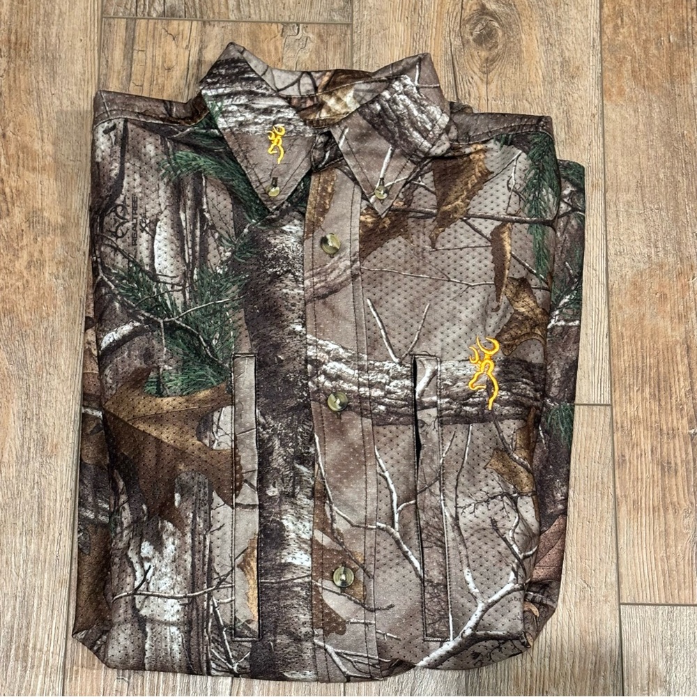 Browning Camo Button-Up Shirt with Logo Size Small